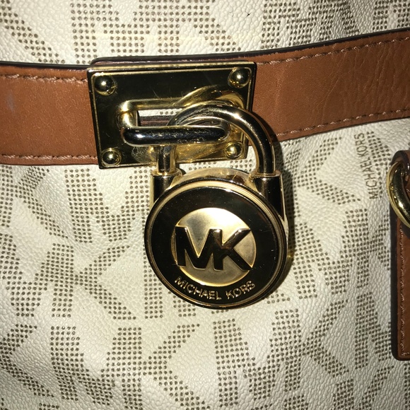 Michael Kors Leather Hamilton East West Satchel - Picture 4 of 8